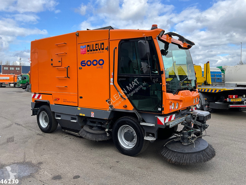 Dulevo 6000T Euro 6 with 3-rd brush road...