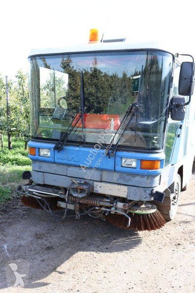 Ravo 530 ST road network trucks