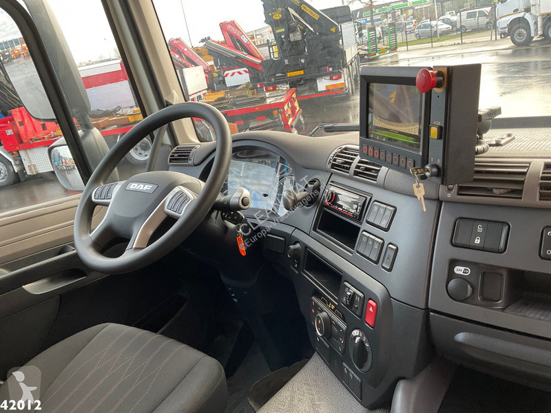 Vägmaskiner DAF FAN  340 Hiab 23 Tonmeter...