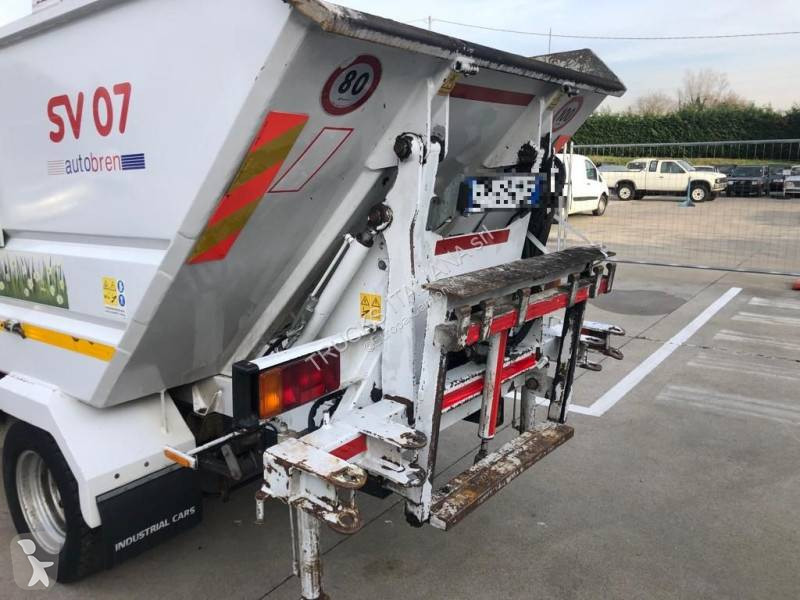 Silniční stroje Iveco