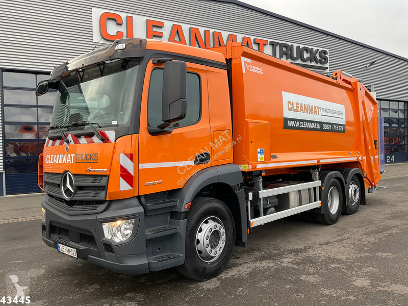 آلة لصيانة الطرق Mercedes 2533 Terberg RosRoca...