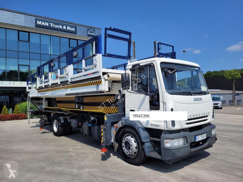 Nacelle Iveco MV100