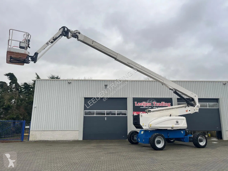 Lift JLG 4x4x4 Articulated boomlift, 2013 Year!