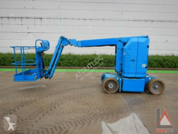 Nacelle automotrice articulée Genie