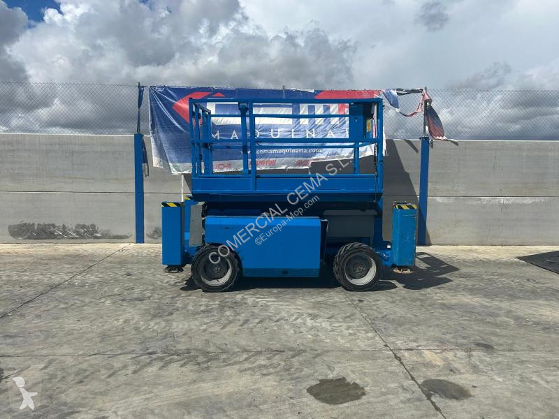 منصة تلسكوبية Genie GS-3268
