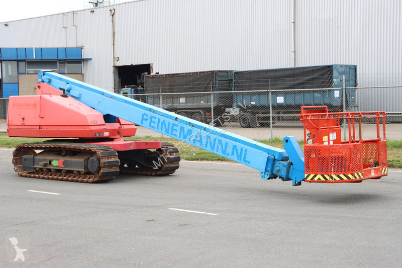 Piattaforma aerea Aichi SR210