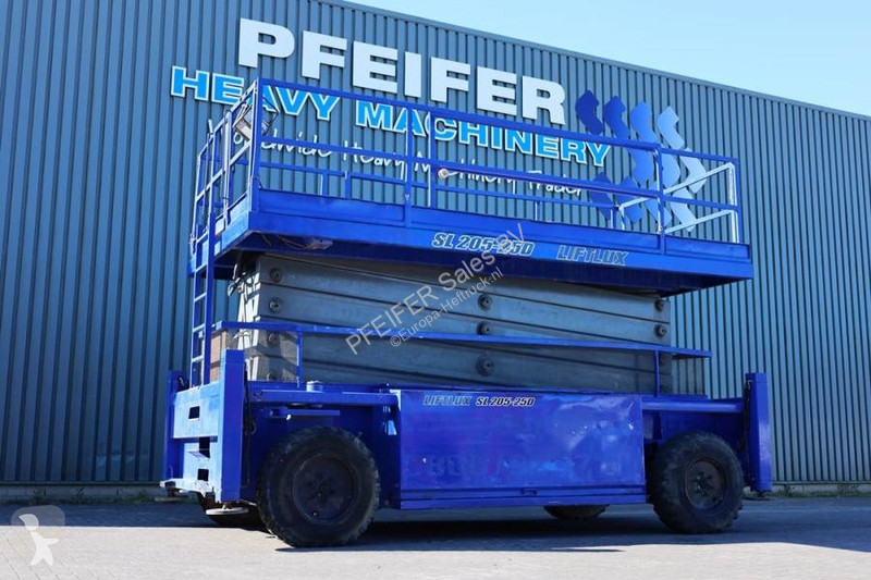 Piattaforma aerea Liftlux SL205-25D Diesel, 4x4...