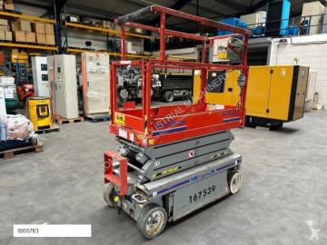 Piattaforma automotrice a forbice Skyjack