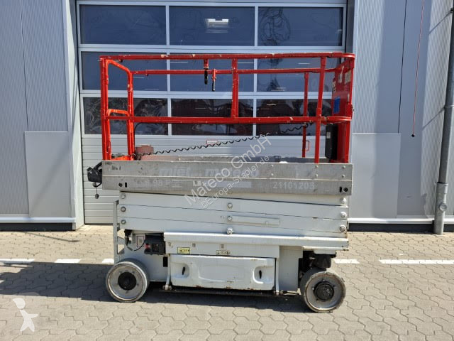 Piattaforma aerea JLG