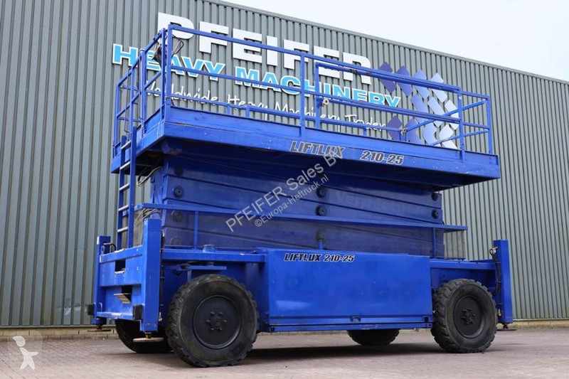 Piattaforma aerea Liftlux SL210-25 D4WD S/P...