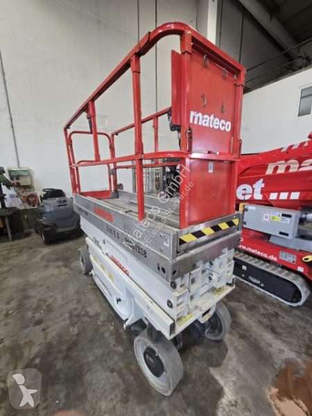 Piattaforma aerea JLG
