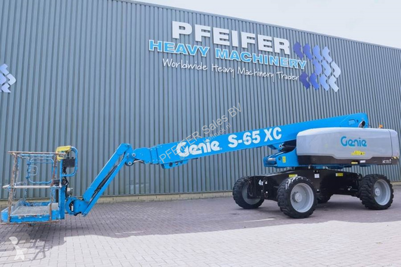 Nacelle Genie XC Guarantee! Diesel, 4x4 Drive,...