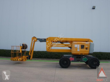 Nacelle automotrice articulée Haulotte