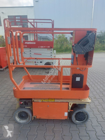 JLG1230ES