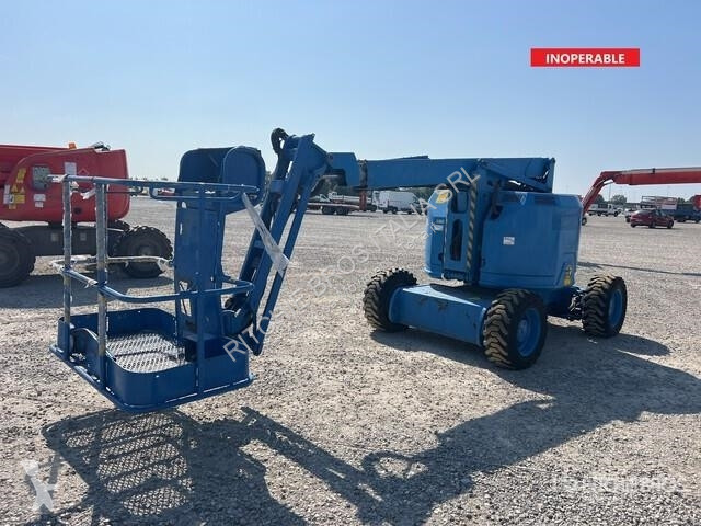 Nacelle Genie Z-34/22 Articulating Boom Lift...