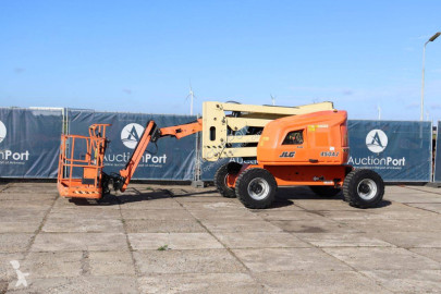 JLG