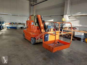 JLG