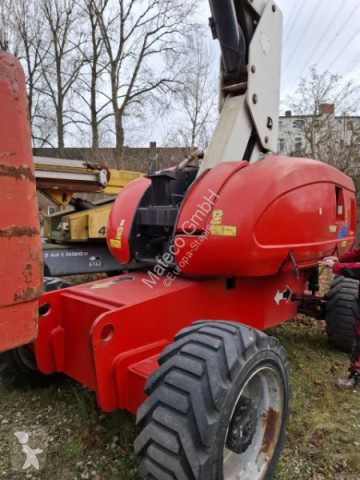 JLG860SJ