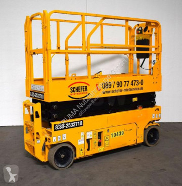 JCB 8.30