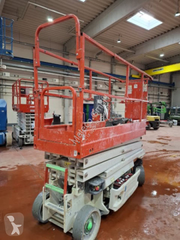 JLG