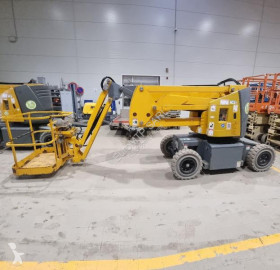 Nacelle automotrice Mât vertical Haulotte