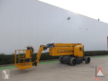 Nacelle automotrice articulée Haulotte