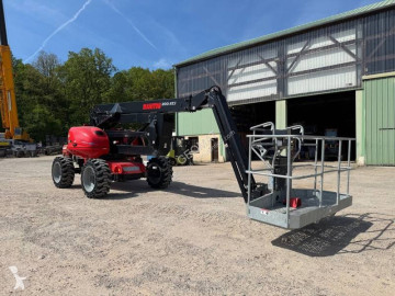 Nacelle automotrice articulée télescopique Manitou