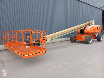 JLG 680S