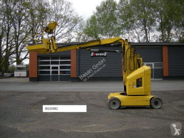 منصة تلسكوبية ذاتية الحركة صاري عمودي JLG