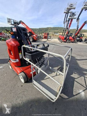 Nacelle automotrice Mât vertical Manitou