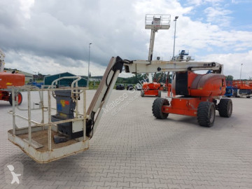 JLG800AJ
