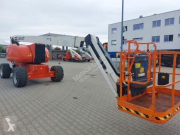 JLG800AJ