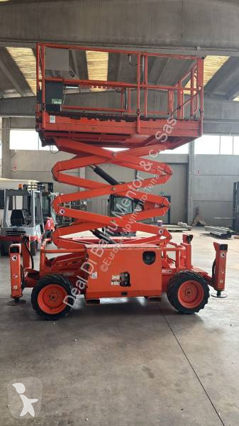 Skyjack SJ 6826RT