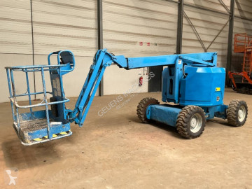 Nacelle automotrice articulée Genie
