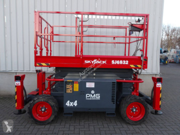 Skyjack SJ6832RT