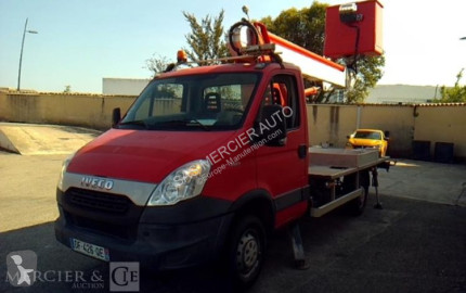 Nacelle sur porteur Iveco