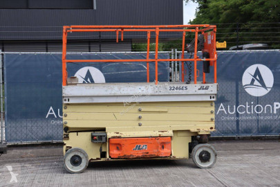 JLG3246ES