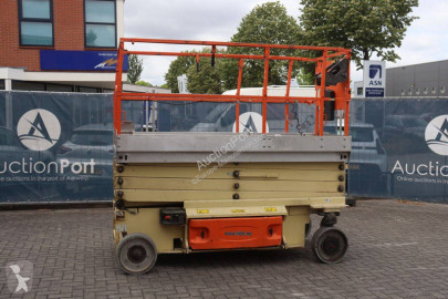 JLG3246ES