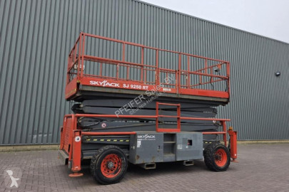 Skyjack SJ9250RT Diesel, 4x4 Drive, 17.2m Working Height,