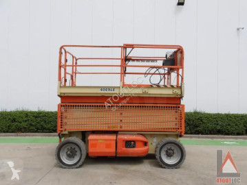 Plataforma automotriz de tijeras JLG