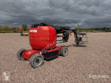 Plataforma automotriz articulada Manitou
