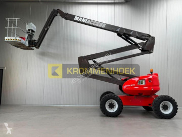 Zelfaandrijvende hoogwerker scharnierend Manitou