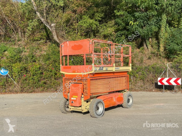 JLG4069LE