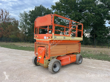 JLG Scissor lift self-propelled aerial platform