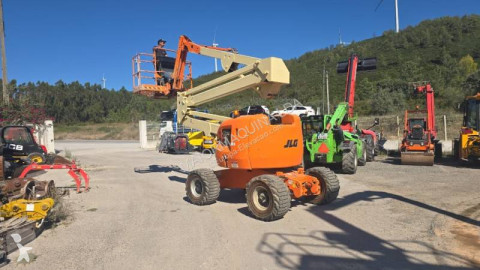 自推进式升降机 JLG
