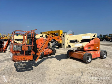 JLG izületes önjáró kosaras emelő