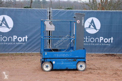 Nacelle automotrice Mât vertical Skyjack