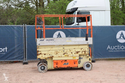 JLG2630ES