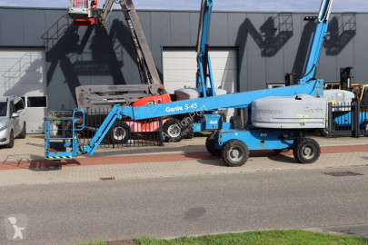 Nacelle automotrice télescopique Genie