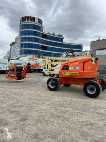 JLG